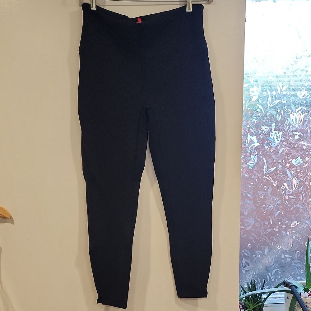 SPANX Classic Black Leggings